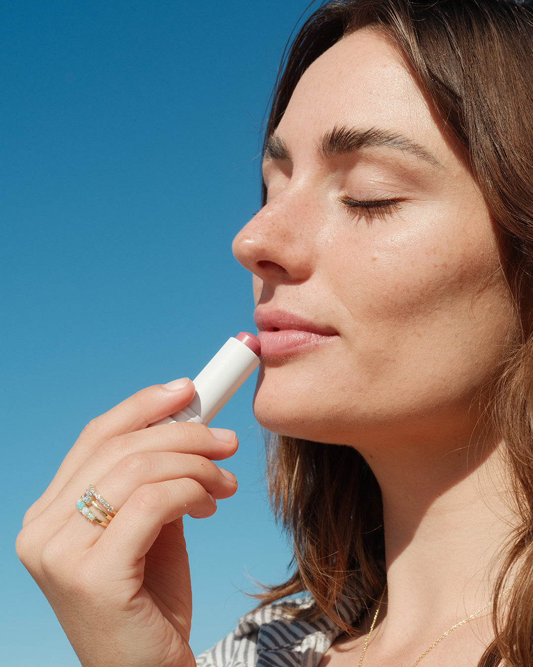 Tinted Liplux® Lip Balm Sunscreen 2