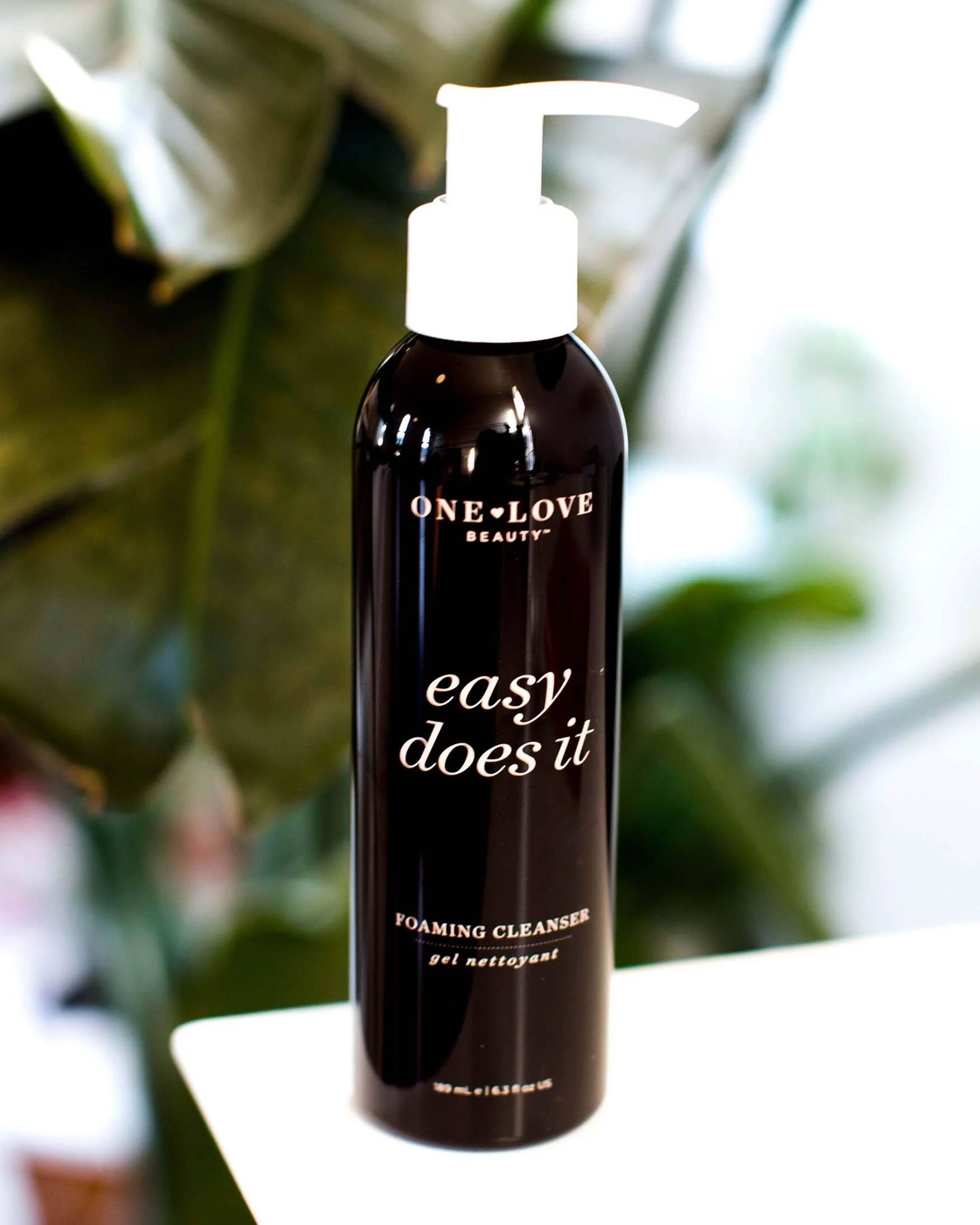Mini Easy Does It Foaming Cleanser 4