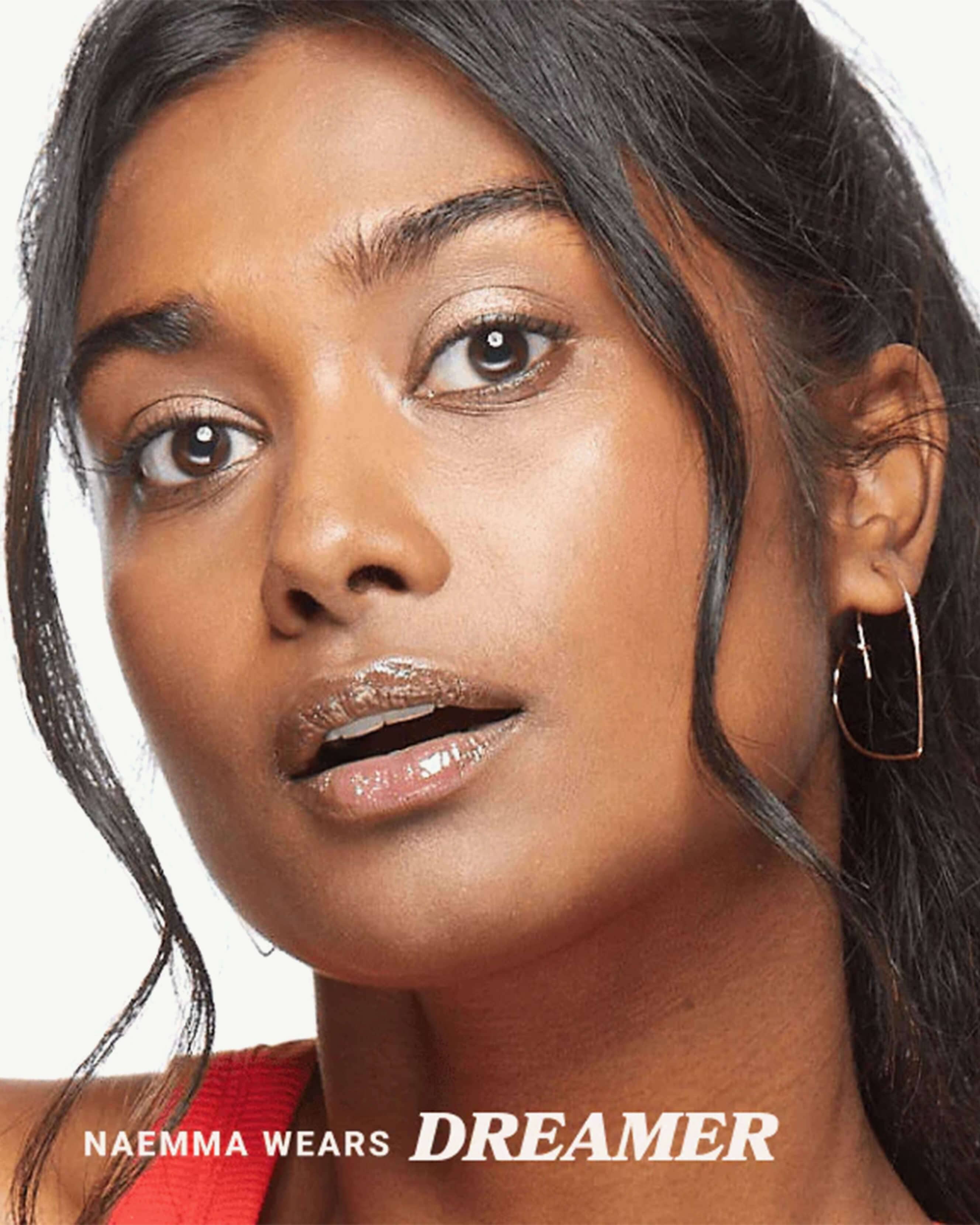 All Smiles Universal Glow Lip Oil 3
