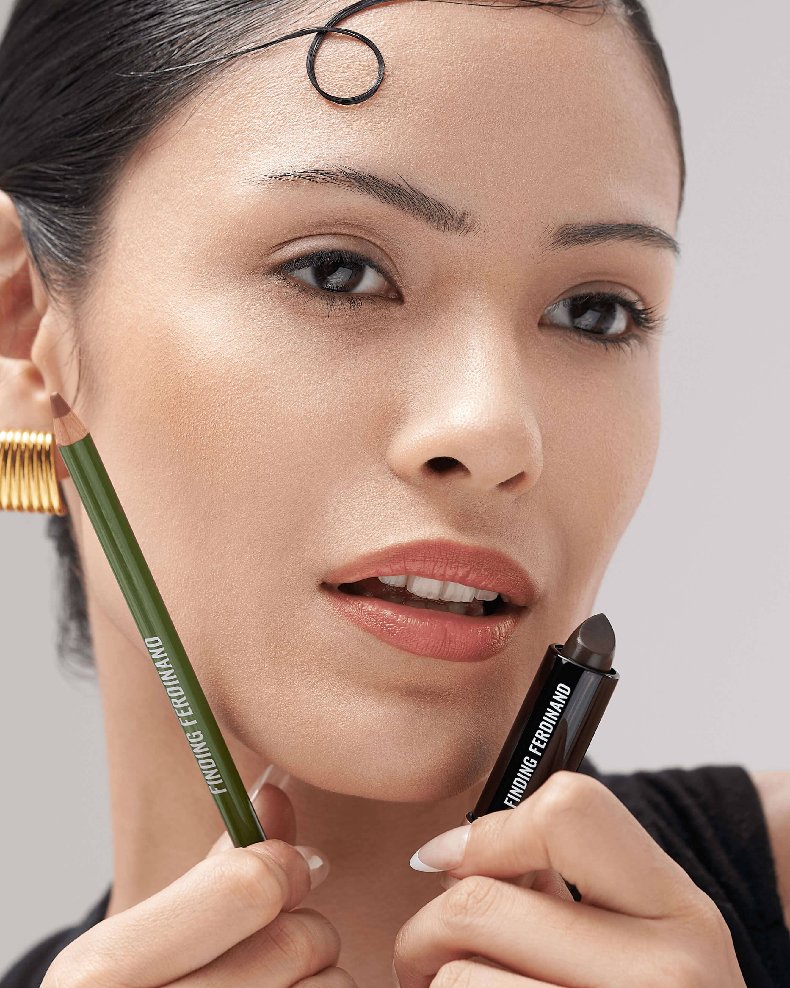 Soft Sketch Lip Liner Pencil 12