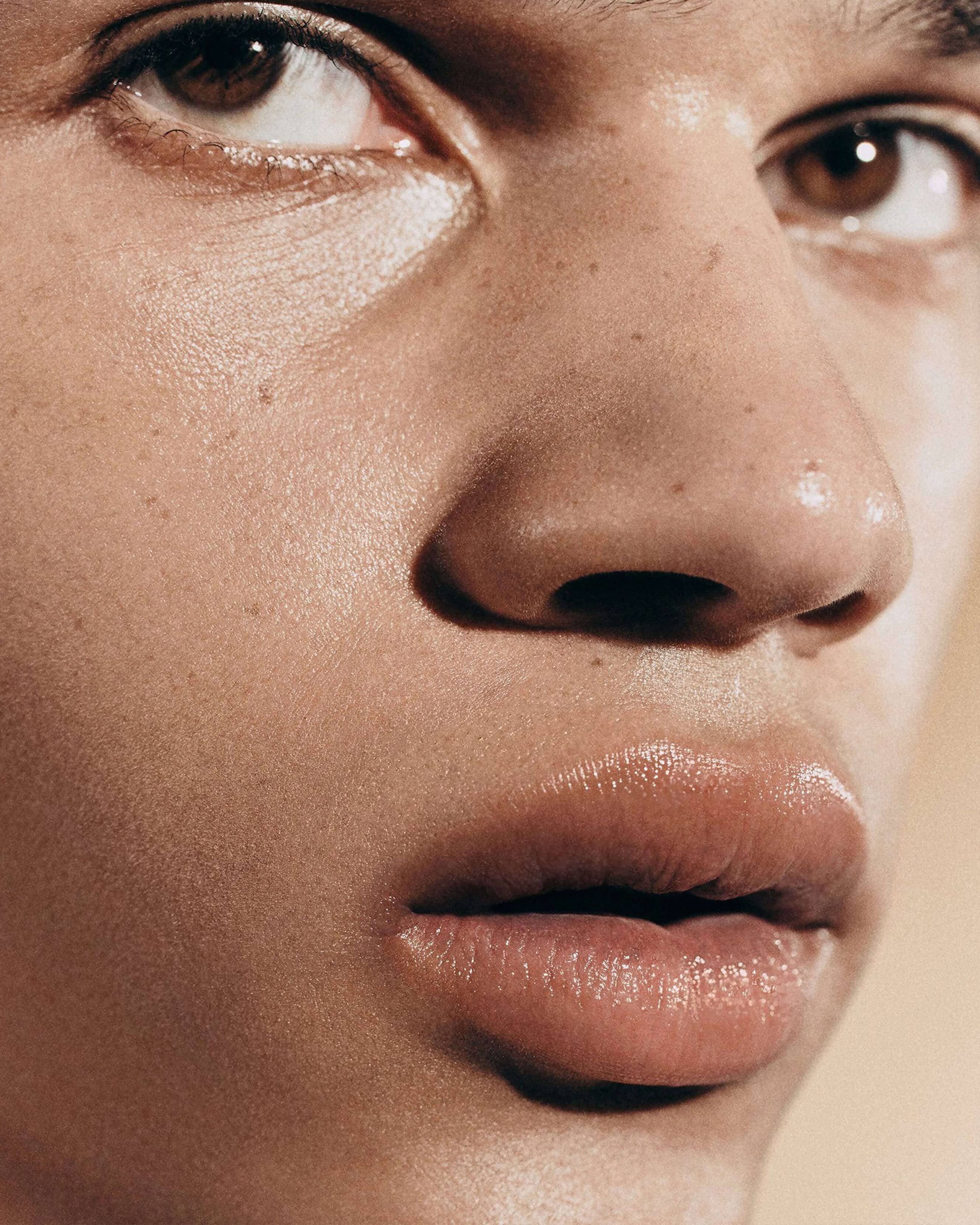 Lip Wrap Overnight Mask 3