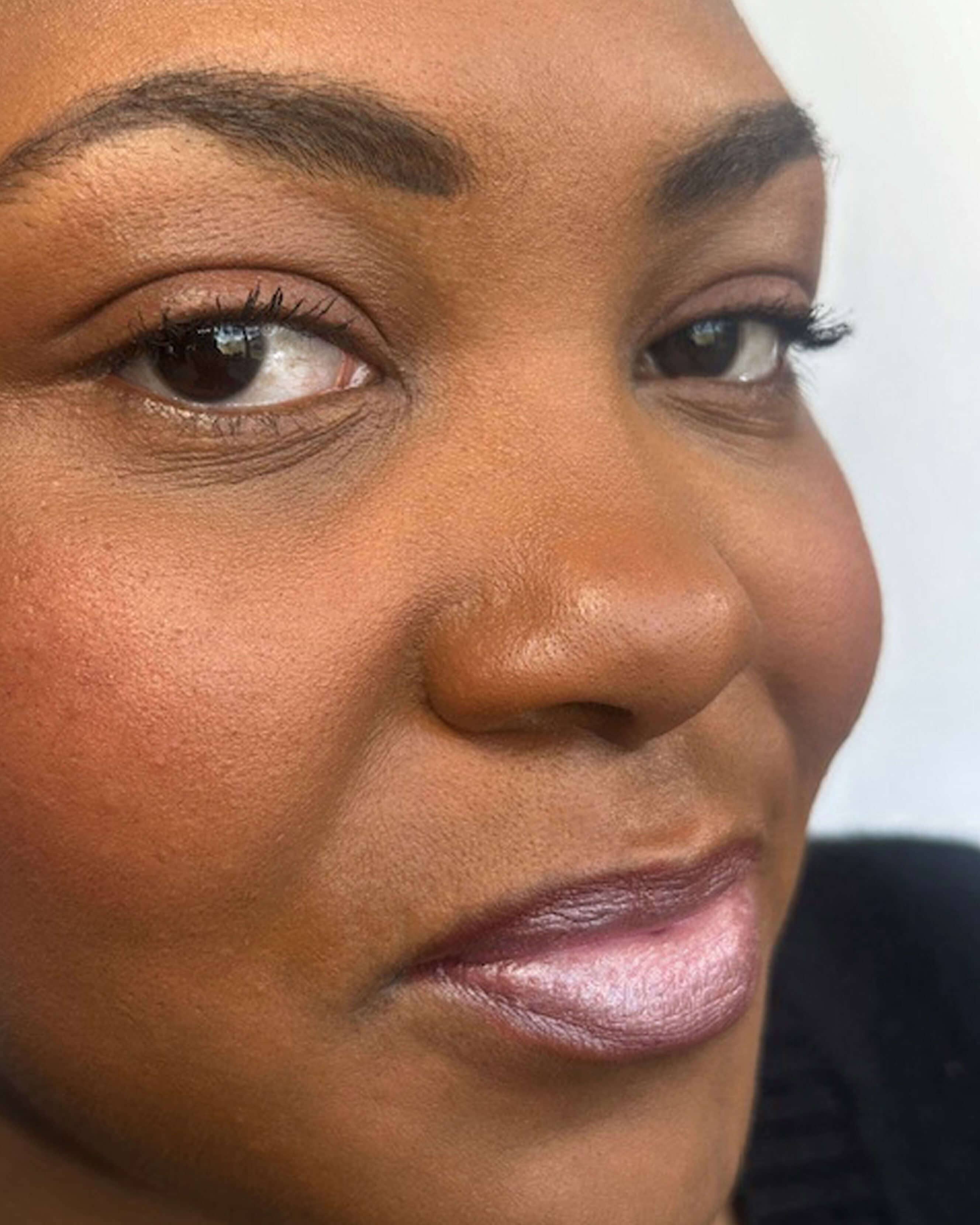 Frost Lipstick 3