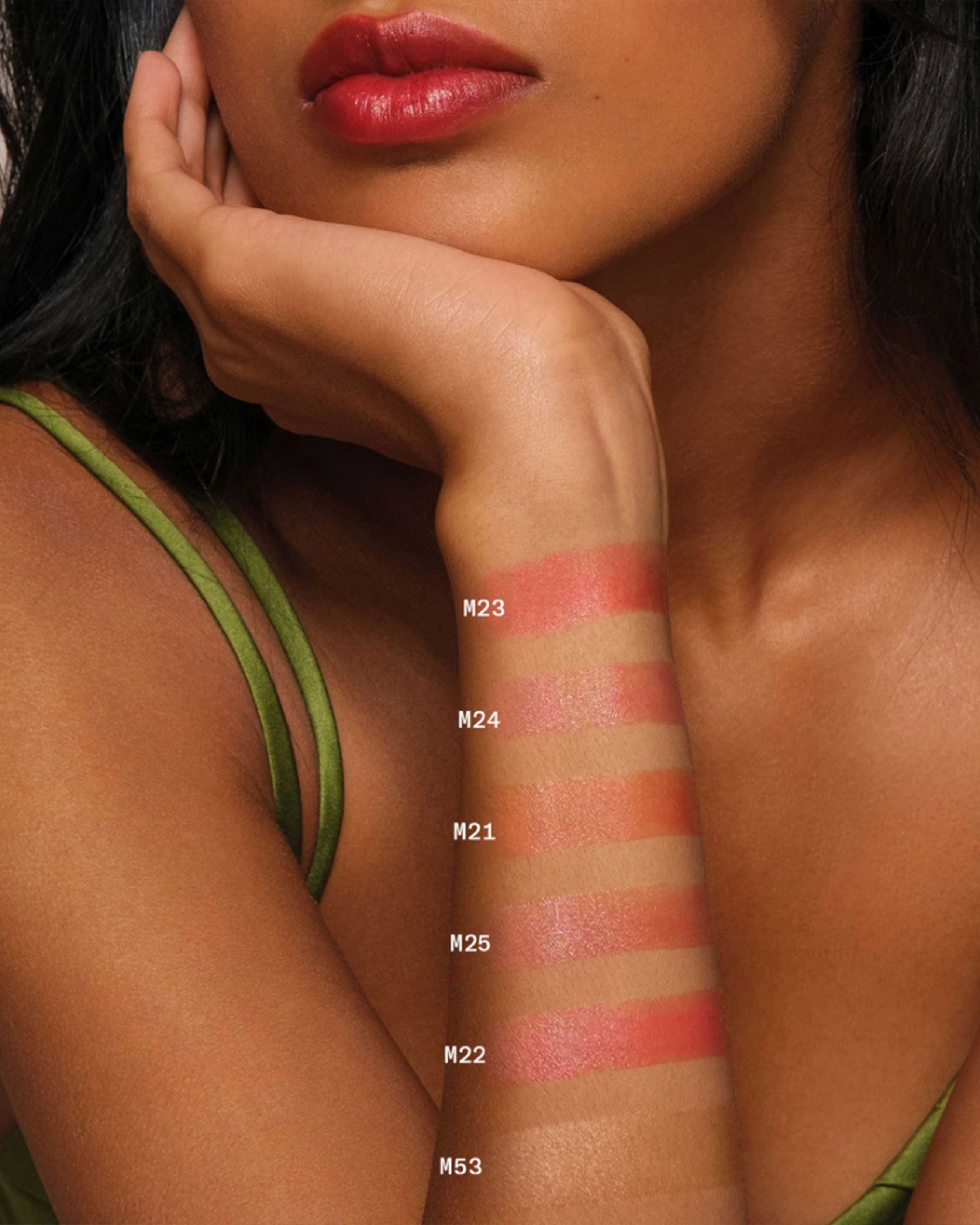 Hydrating Shine Lip Balm 2