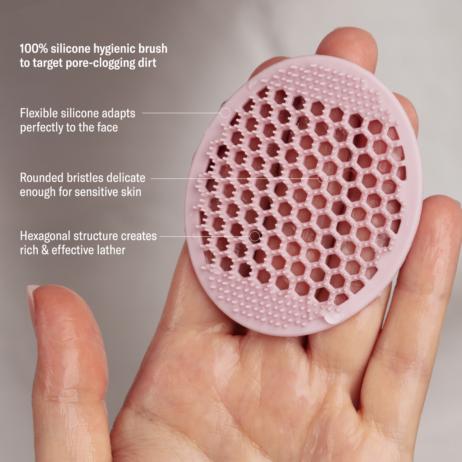 Pore & Face Cleansing Brush 1