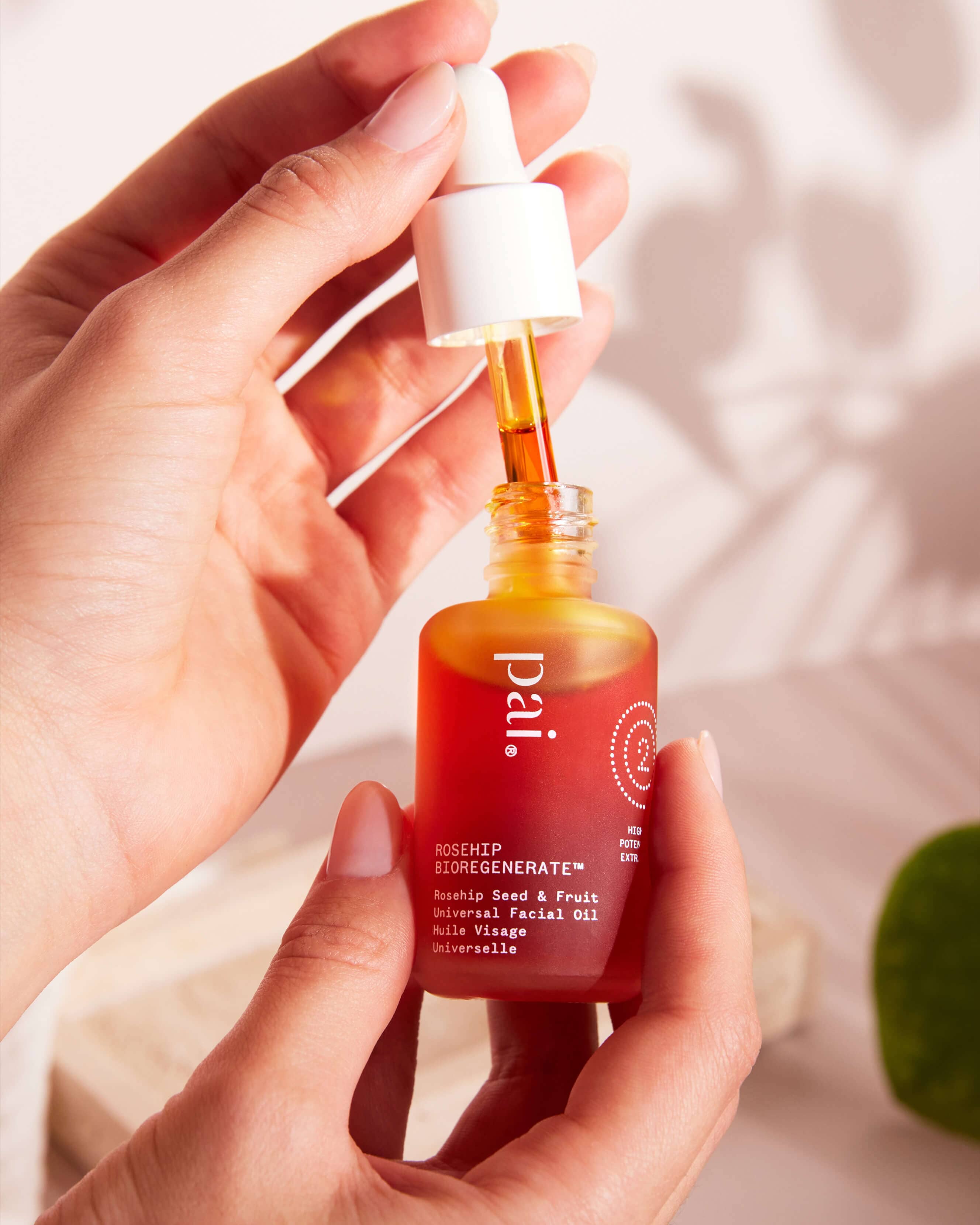 Rosehip Bioregenerate™ Face Oil 2