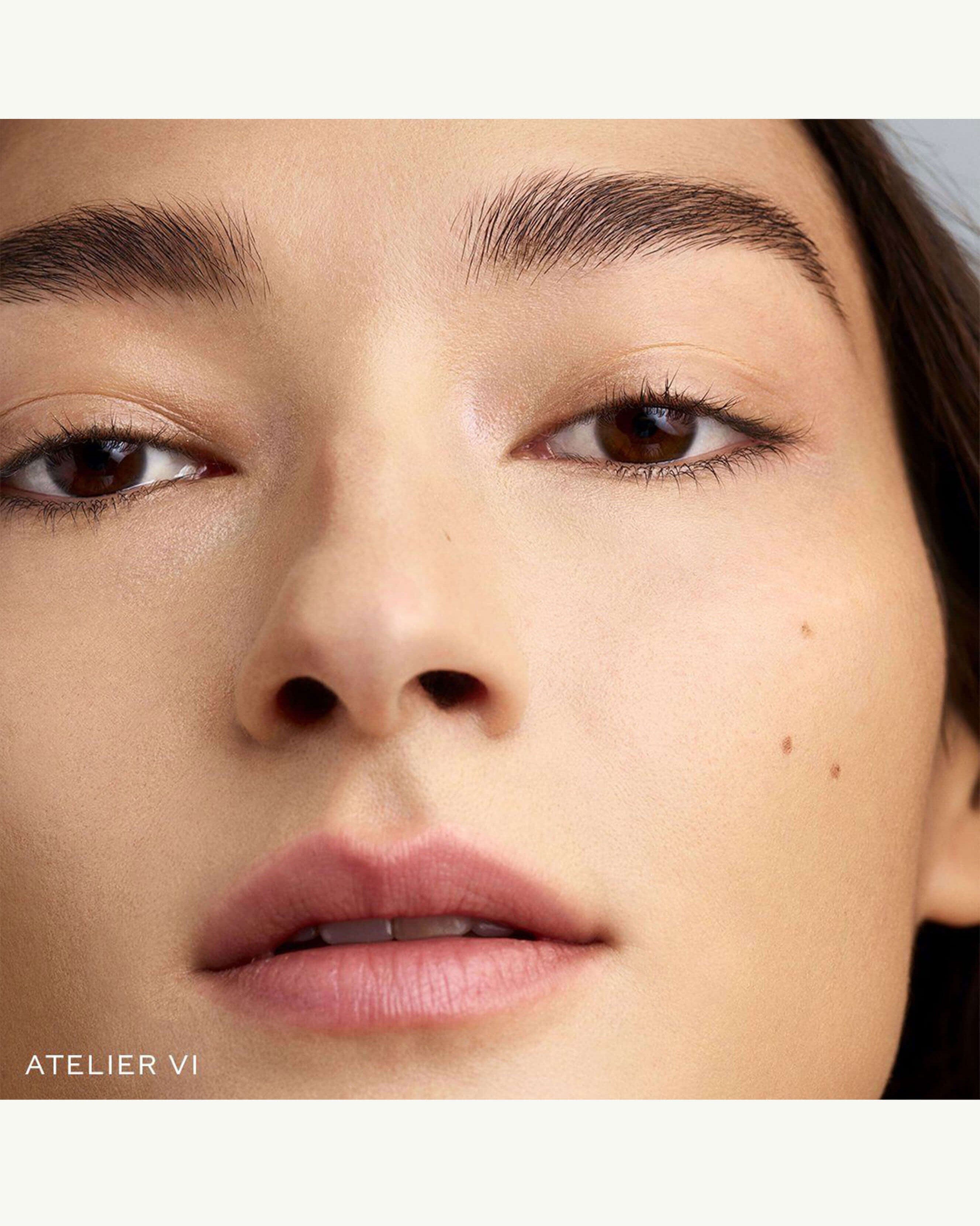 Vital Skin Foundation Stick - Atelier XI.5 11