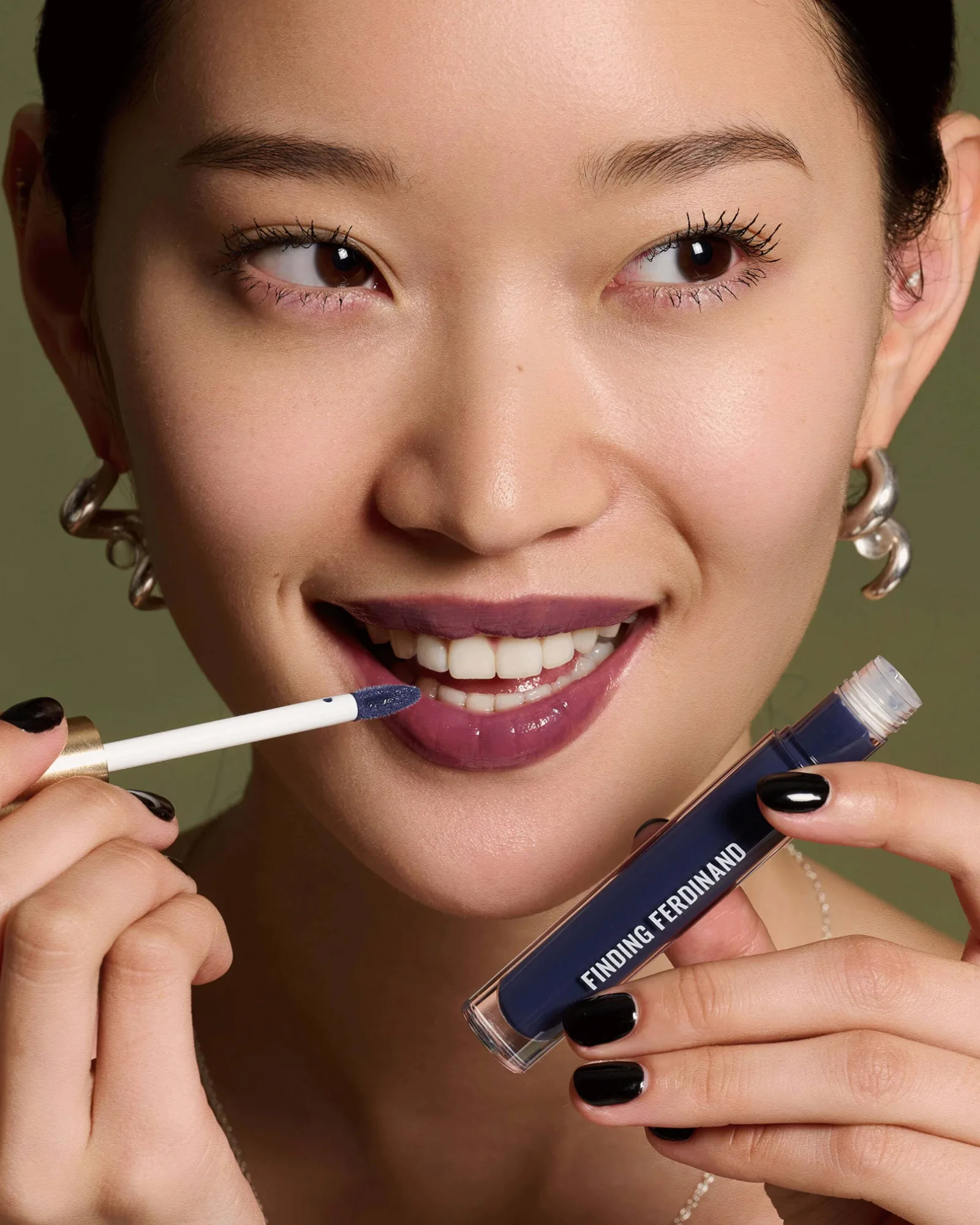 Delicate Gloss 14