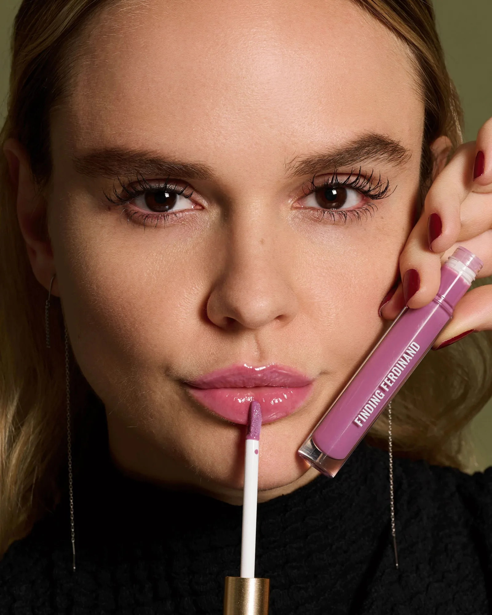 Delicate Gloss 2