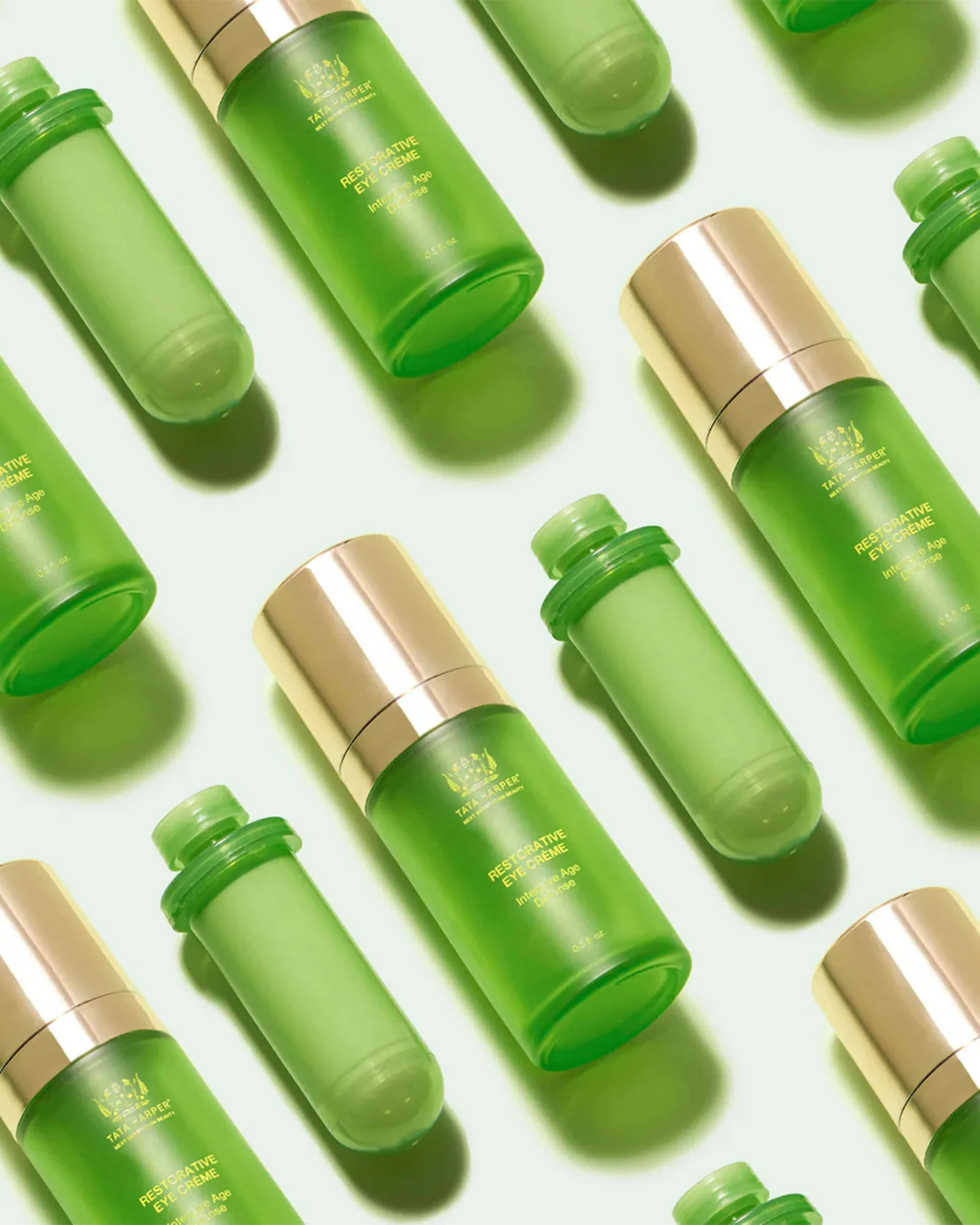 Refillable Restorative Eye Crème 8