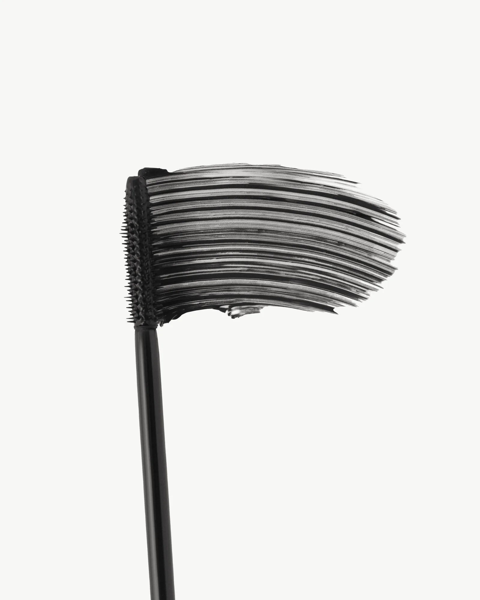 Peptide Lengthening Mascara 8