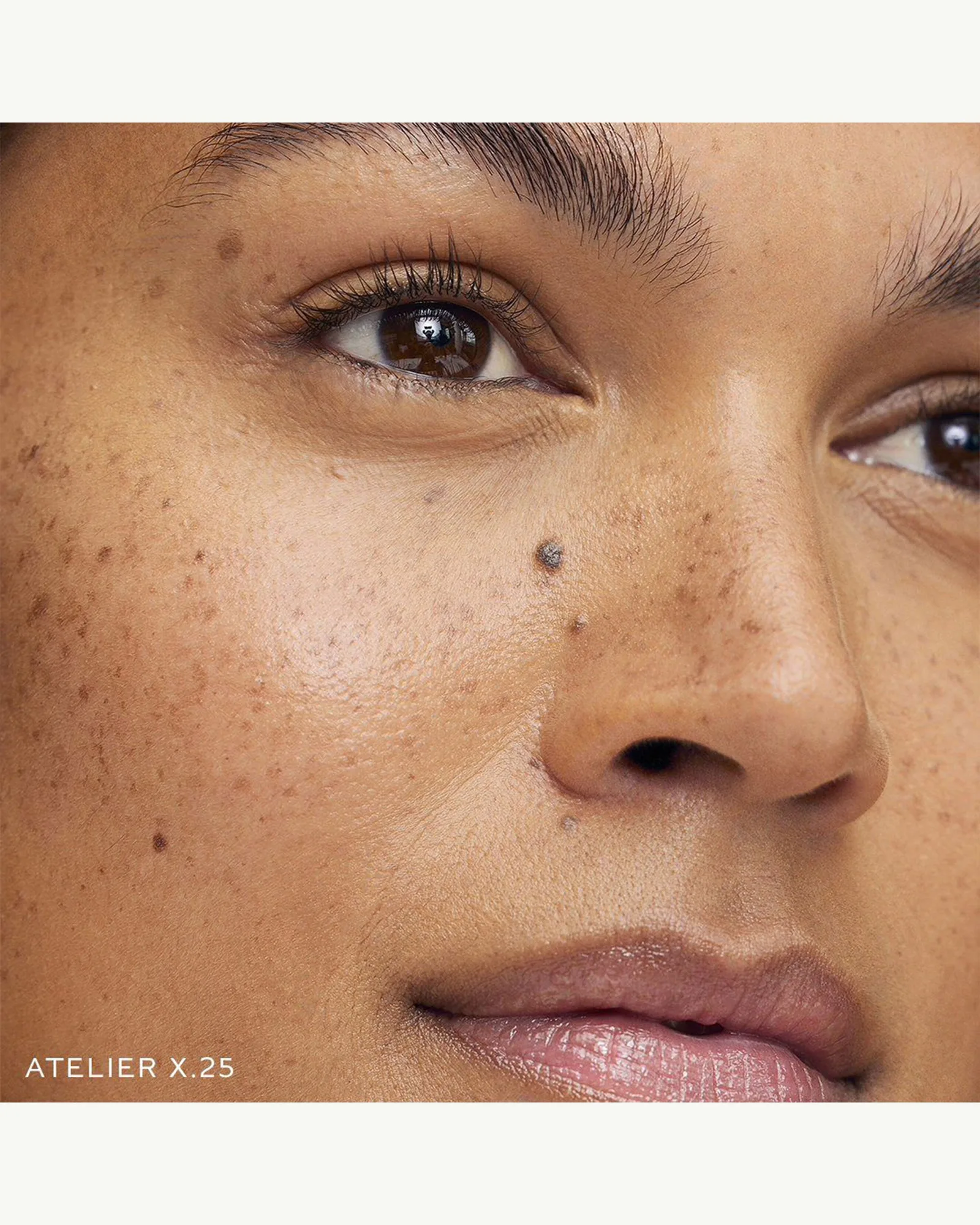 Vital Skin Foundation Stick 11