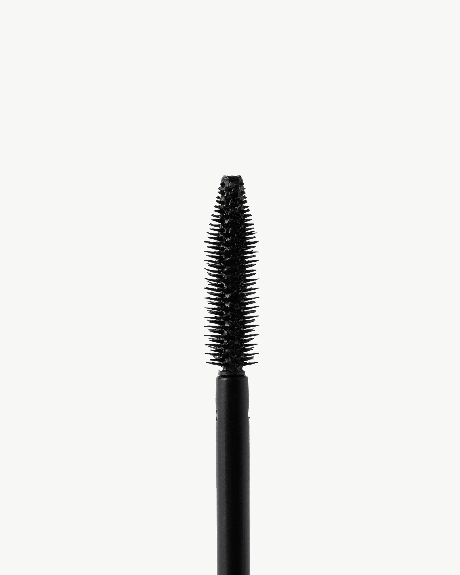 Peptide Lengthening Mascara 4