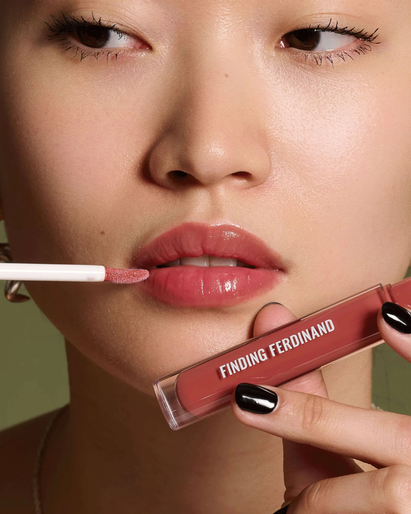 Delicate Gloss 8