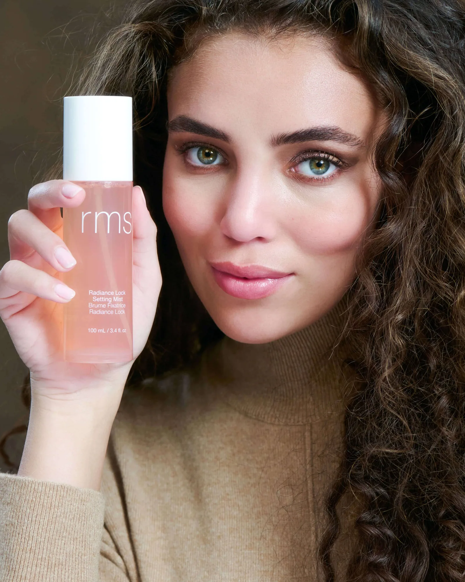 Radiance Lock Setting Mist 3