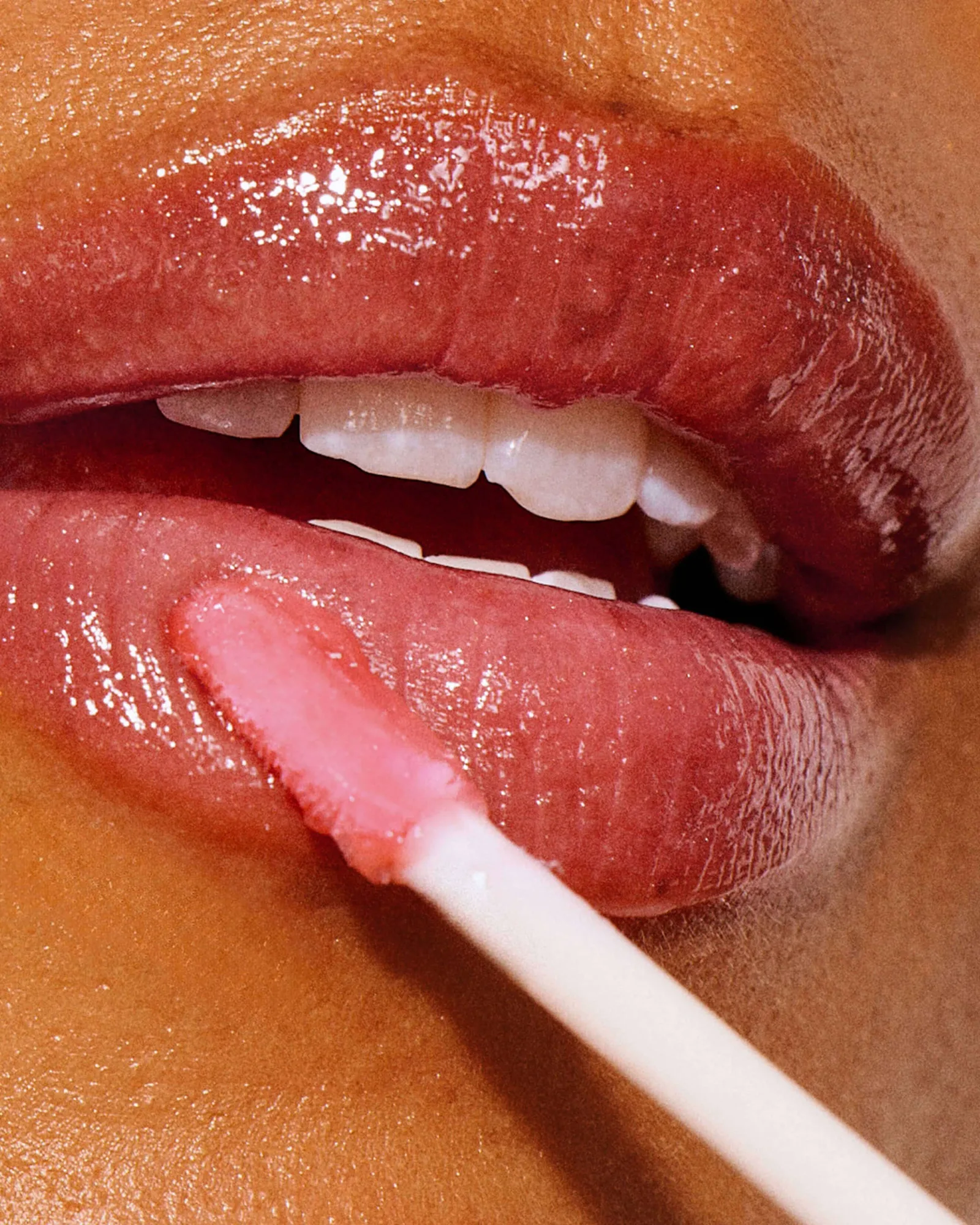 Pure Radiance Overnight Lip Treatment 3