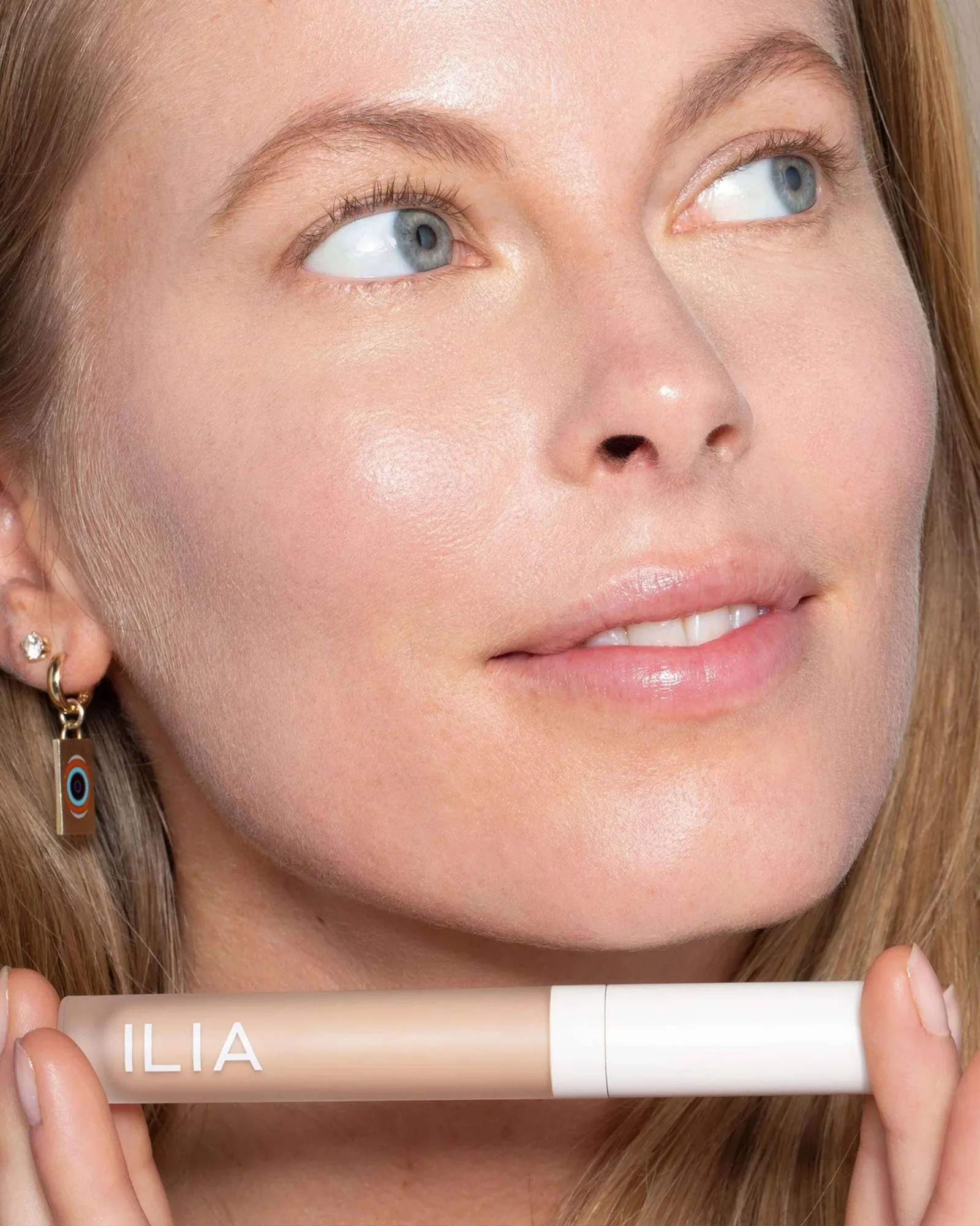 True Skin Serum Concealer 9