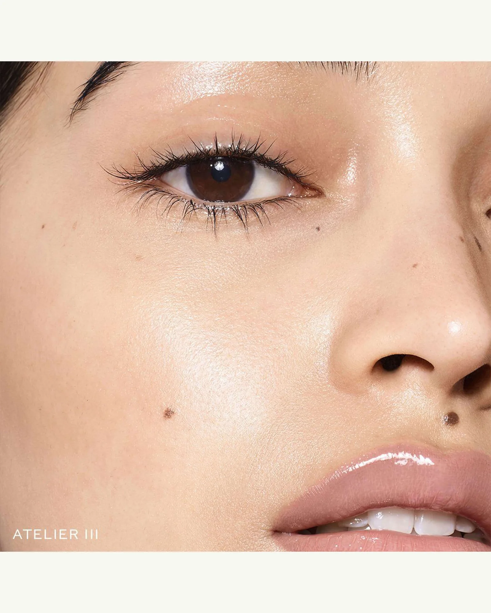 Vital Skin Foundation Stick 5