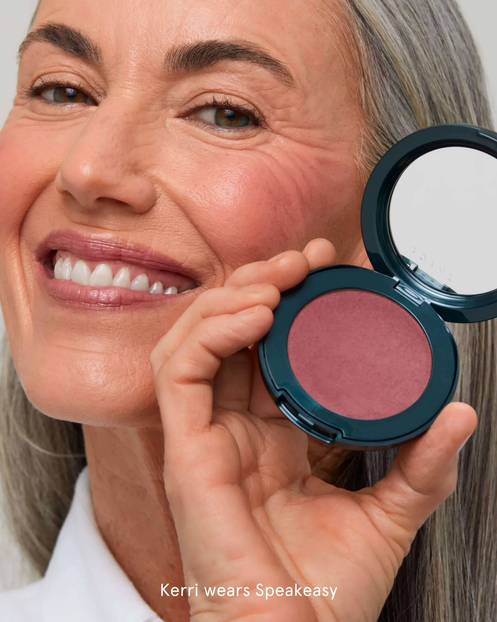 Blurring Pillow Blush & Brush Combo 8