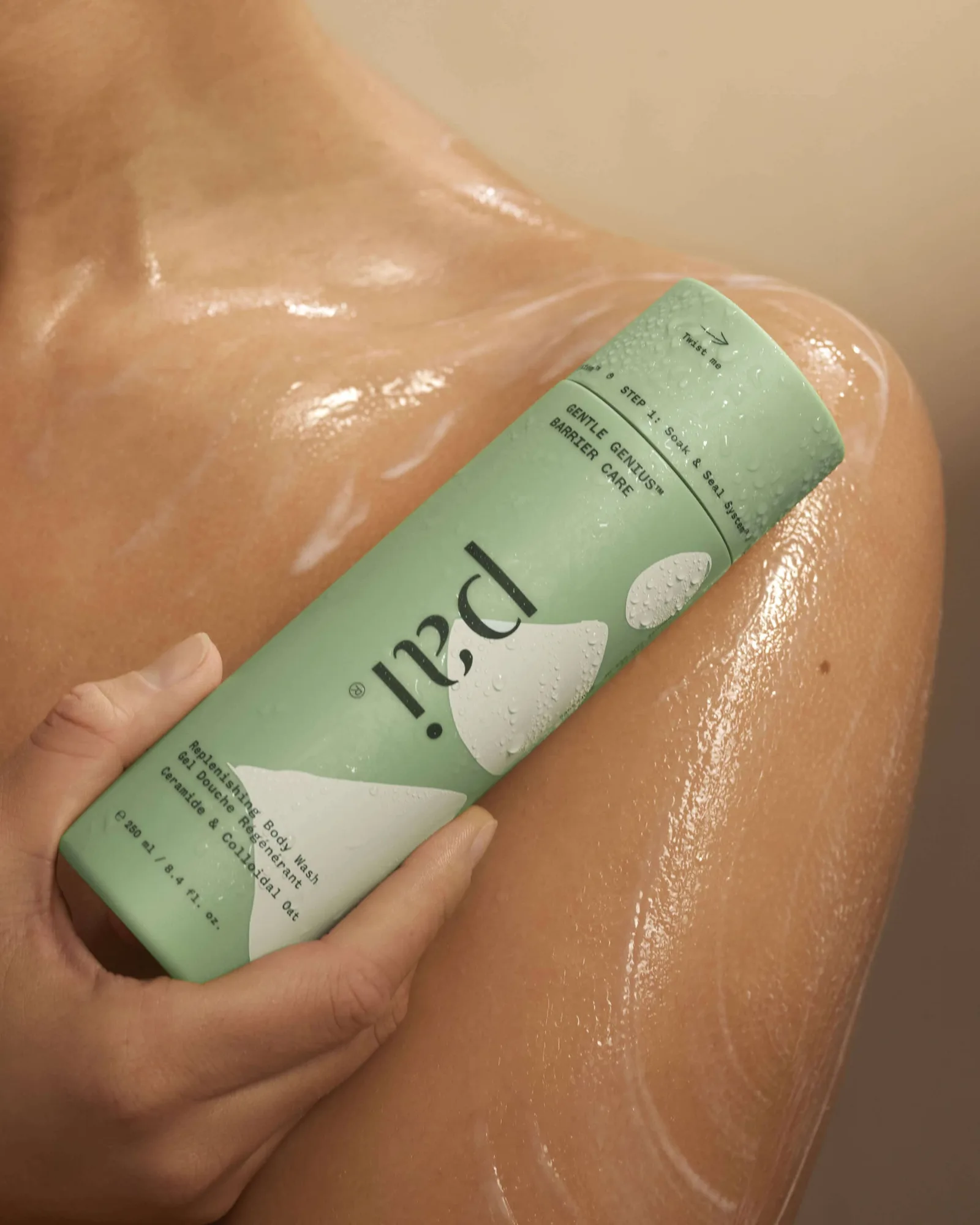 Gentle Genius™ Barrier Care Replenishing Body Wash 3