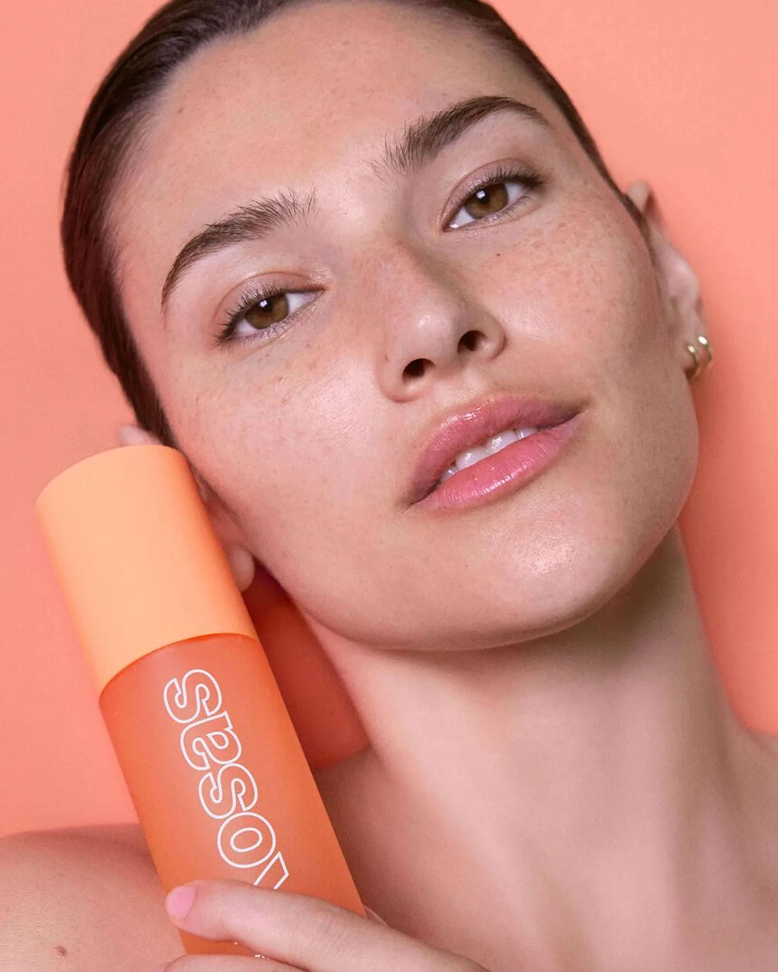 Plump + Juicy Gel Cleanser 3