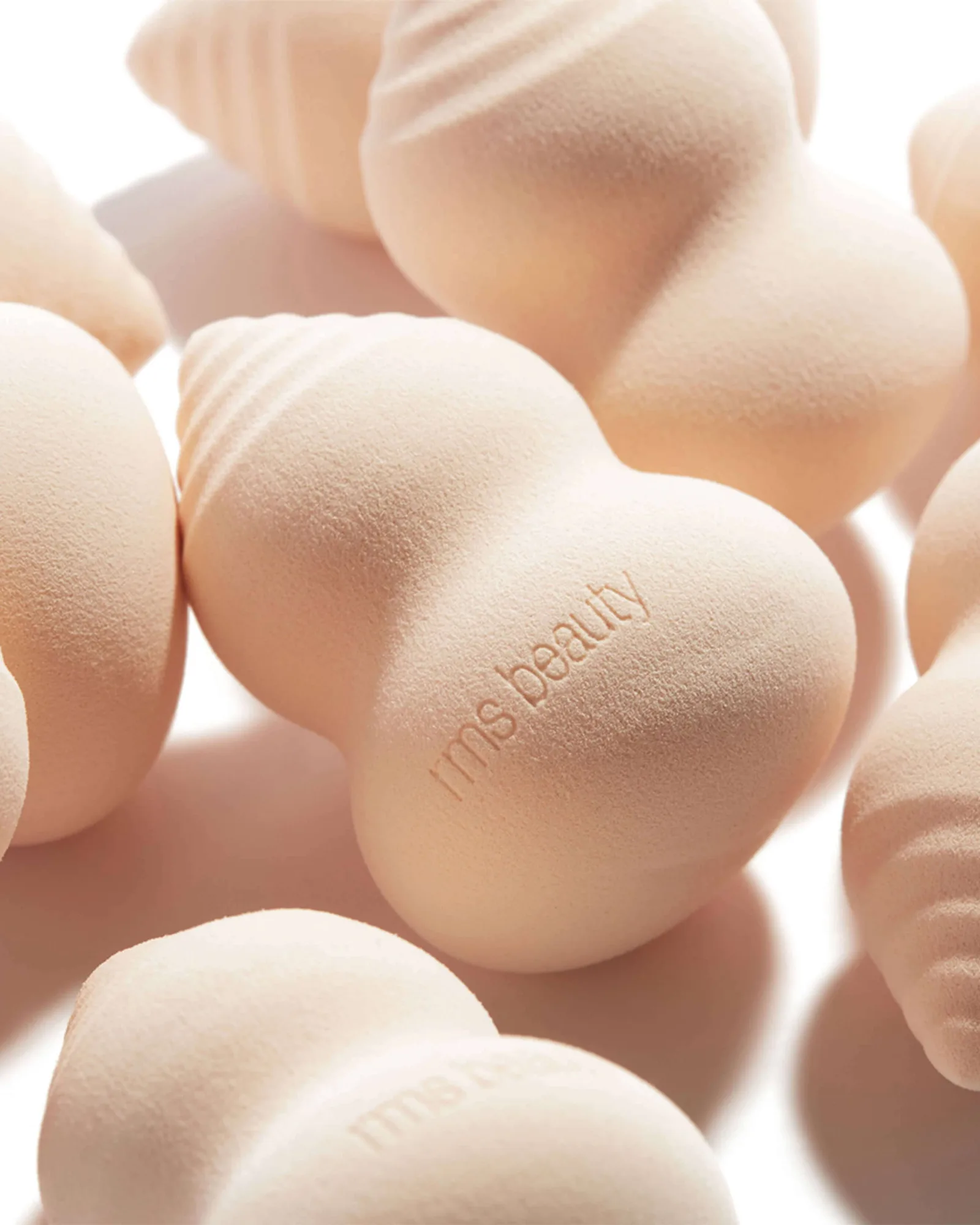 Skin2Skin Beauty Sponge 4