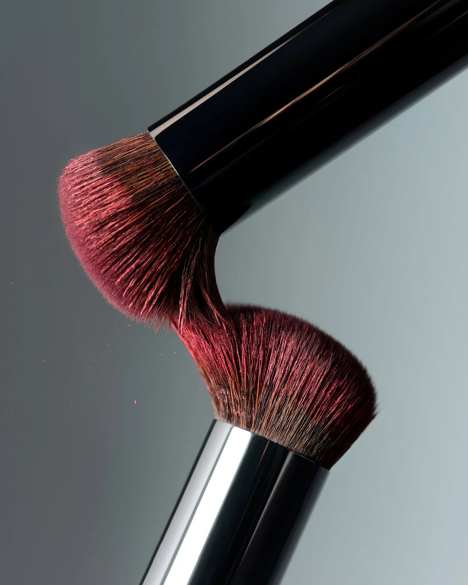 Smooth Base Complexion Brush 3